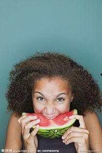 吃瓜妇女图片搞笑